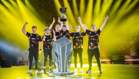 赛事处罚：某俱乐部因设备问题迟到被罚款！